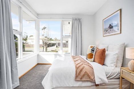 Photo of property in 9 Eglinton Street, Avondale, Christchurch, 8061