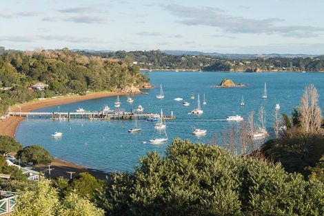 Photo of property in 71 Wellington Street, Russell, 0202