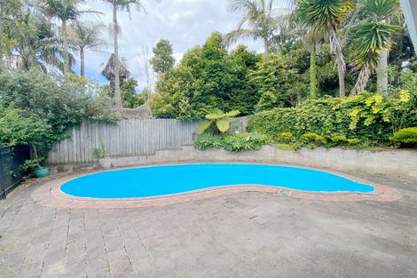 Photo of property in 74 Peach Road, Glenfield, Auckland, 0629