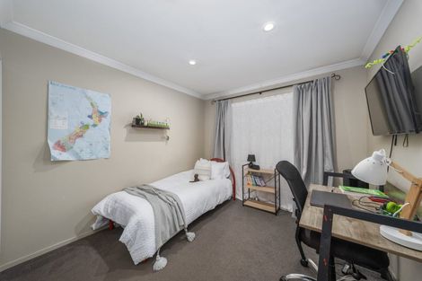 Photo of property in 42 Gladstone Road, Woodend, 7610