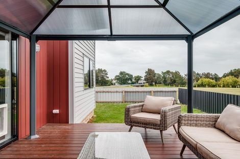 Photo of property in 49 Lytton Road, Riverdale, Gisborne, 4010