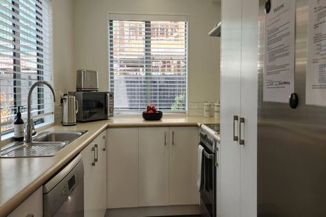 Photo of property in 2/21 Bishop Street, St Albans, Christchurch, 8014