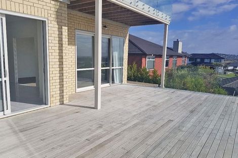 Photo of property in 12 Butler Stoney Crescent, Silverdale, 0932