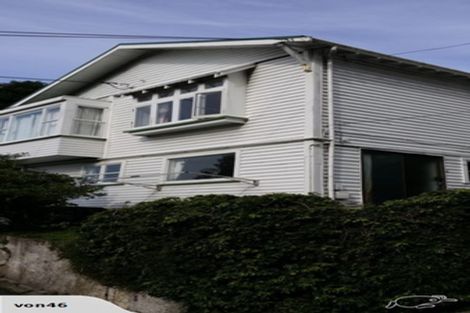 Photo of property in 75 Todman Street, Brooklyn, Wellington, 6021