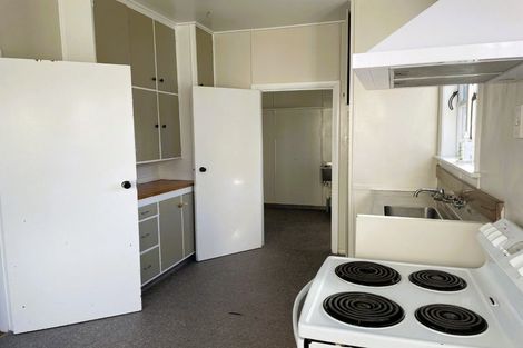 Photo of property in 10/8 Compton Crescent, Taita, Lower Hutt, 5011