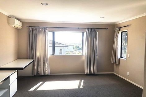 Photo of property in 4 Drumston Place, Flat Bush, Auckland, 2019