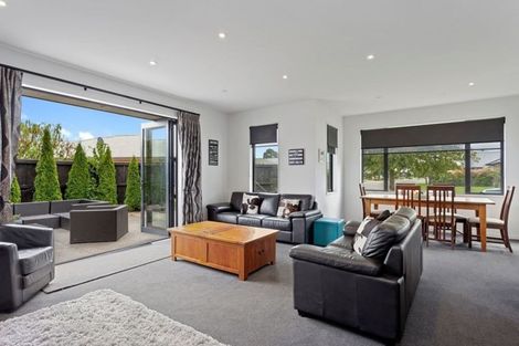 Photo of property in 22 Gilchrist Place, Kaiapoi, 7630