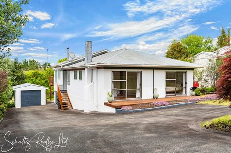 Photo of property in 15 Bickerstaffe Road, Maungaturoto, 0520