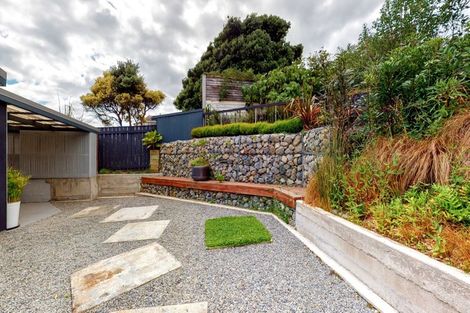 Photo of property in 4 The Parade, Paekakariki, 5034