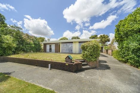 Photo of property in 37 Waterloo Crescent, Hokowhitu, Palmerston North, 4410
