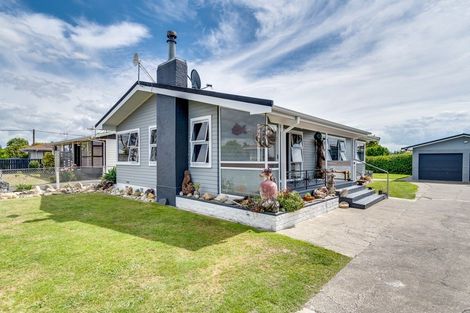 Photo of property in 1404 Warwick Place, Mayfair, Hastings, 4122