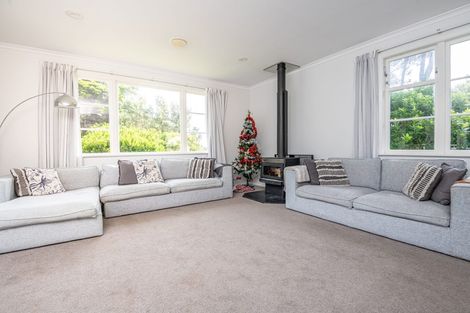 Photo of property in 8 Tui Terrace, Tawa, Wellington, 5028