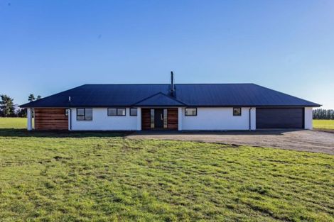 Photo of property in 112 Purchas Road, Glasnevin, Amberley, 7482