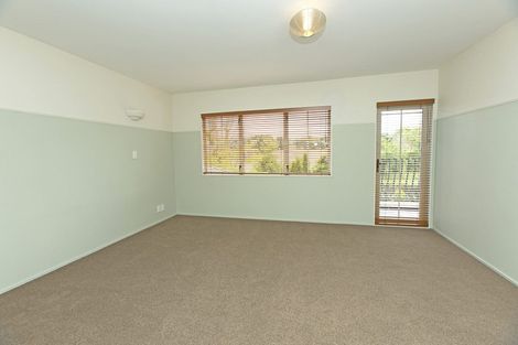 Photo of property in 246 State Highway 16, Kumeu, 0892