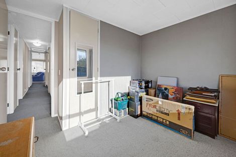 Photo of property in 77 Patu-kukupa Street, Manaia, 4612