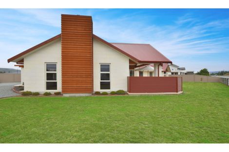 Photo of property in 14 Lakeland Avenue, Twizel, 7901