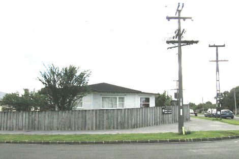 Photo of property in 18 Maranui Avenue, Point Chevalier, Auckland, 1022