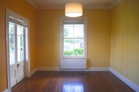 Photo of property in 4 Nikau Street, Newtown, Wellington, 6021