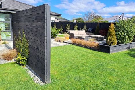 Photo of property in 18 Discovery Way, Waikawa, Picton, 7220