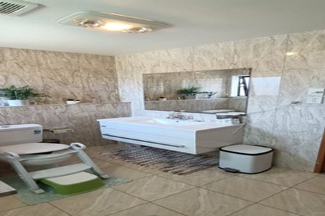 Photo of property in 58 Carnoustie Drive, Wattle Downs, Auckland, 2103