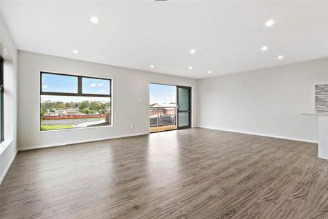 Photo of property in 37b Thomas Road, Mangere, Auckland, 2022