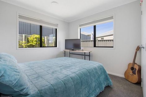 Photo of property in 5 Moss Lane, Omokoroa, 3114