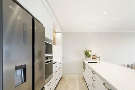 Photo of property in 98b/30 Ambassador Glade, Orewa, 0931