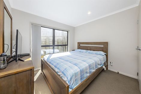 Photo of property in 11 Arthur Carwen Place, Pukekohe, 2120
