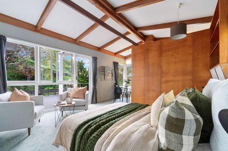 Photo of property in 232b Atkinson Road, Titirangi, Auckland, 0604