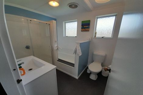 Photo of property in 10 Halse Place, Opunake, 4616