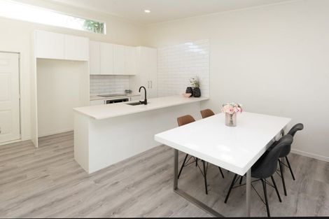 Photo of property in 23j Hendry Avenue, Hillsborough, Auckland, 1042