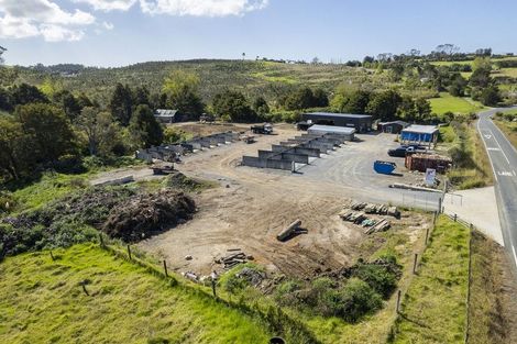 Photo of property in 35 Pataua Road South, Parua Bay, Onerahi, 0192