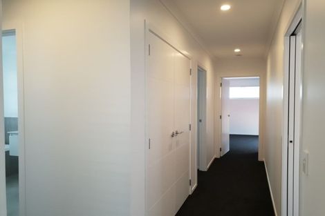 Photo of property in 10 Bill Miller Drive, Papamoa, 3118