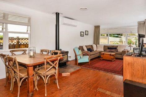 Photo of property in 24 Paewai Road, Glen Eden, Auckland, 0602