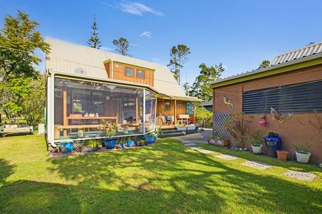 Photo of property in 224 Matarangi Drive, Matarangi, Whitianga, 3592