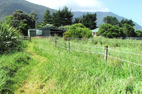 Photo of property in 86 Cargills Road, Barrytown, Runanga, 7873