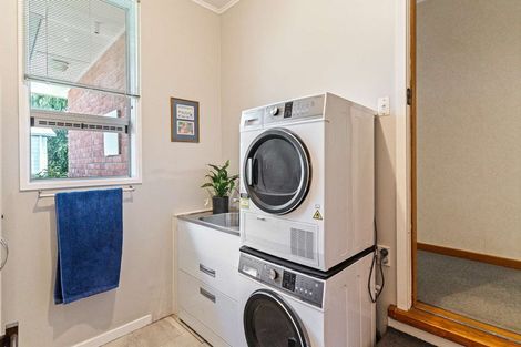 Photo of property in 52 Mcmurdo Street, Tinwald, Ashburton, 7700