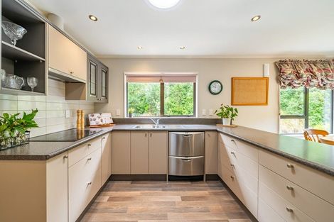 Photo of property in 95 Tawhai Street, Stokes Valley, Lower Hutt, 5019