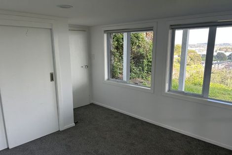 Photo of property in 1 Denholm Road, Hospital Hill, Napier, 4110
