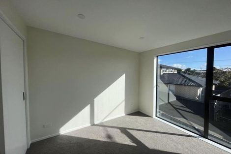 Photo of property in 8/17 Parker Avenue, New Lynn, Auckland, 0600