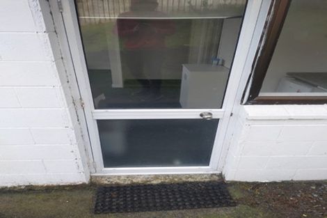 Photo of property in 3 Gaff Place, Whitby, Porirua, 5024