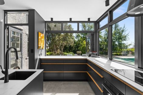 Photo of property in 51 Simla Avenue, Havelock North, 4130