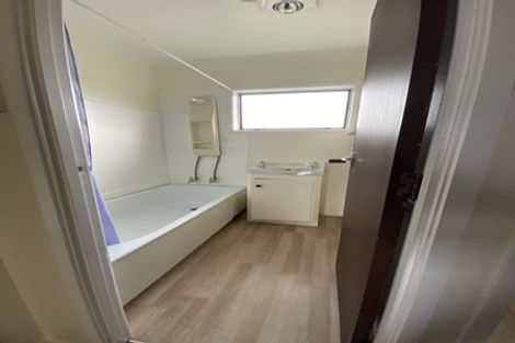 Photo of property in 1/24 Copley Street, New Lynn, Auckland, 0600