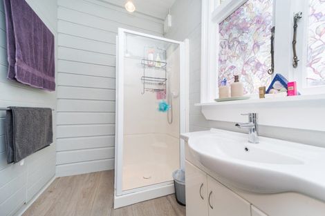 Photo of property in 13 Karaka Street, Tokomaru, Palmerston North, 4474