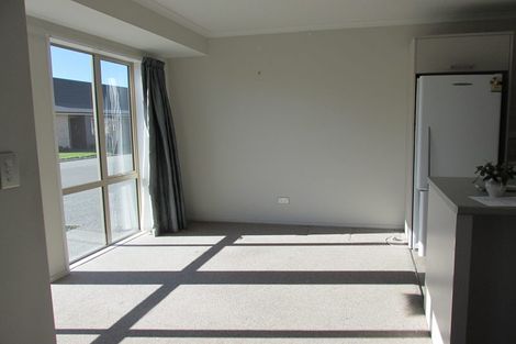 Photo of property in 3 Reeves Road, Rangiora, 7400