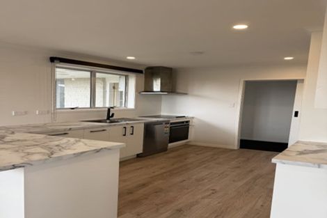 Photo of property in 1 Stiles Avenue, Waipukurau, 4200