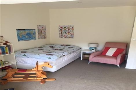 Photo of property in 62 Friend Street, Karori, Wellington, 6012