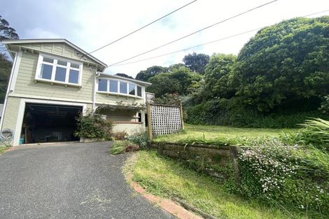 Photo of property in 32 Rodrigo Road, Kilbirnie, Wellington, 6022