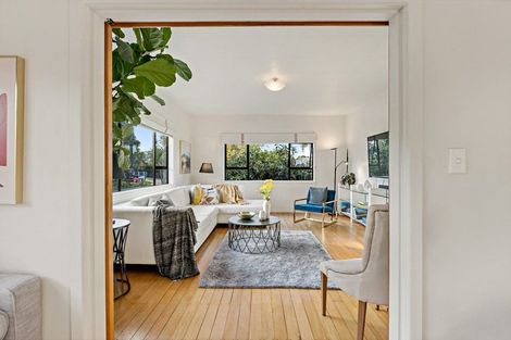 Photo of property in 11 Himikera Avenue, Avondale, Auckland, 1026