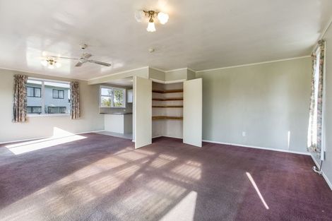 Photo of property in 55 Parakai Avenue, Parakai, 0830